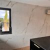 ściana ze spieku kwarcowego Neolith